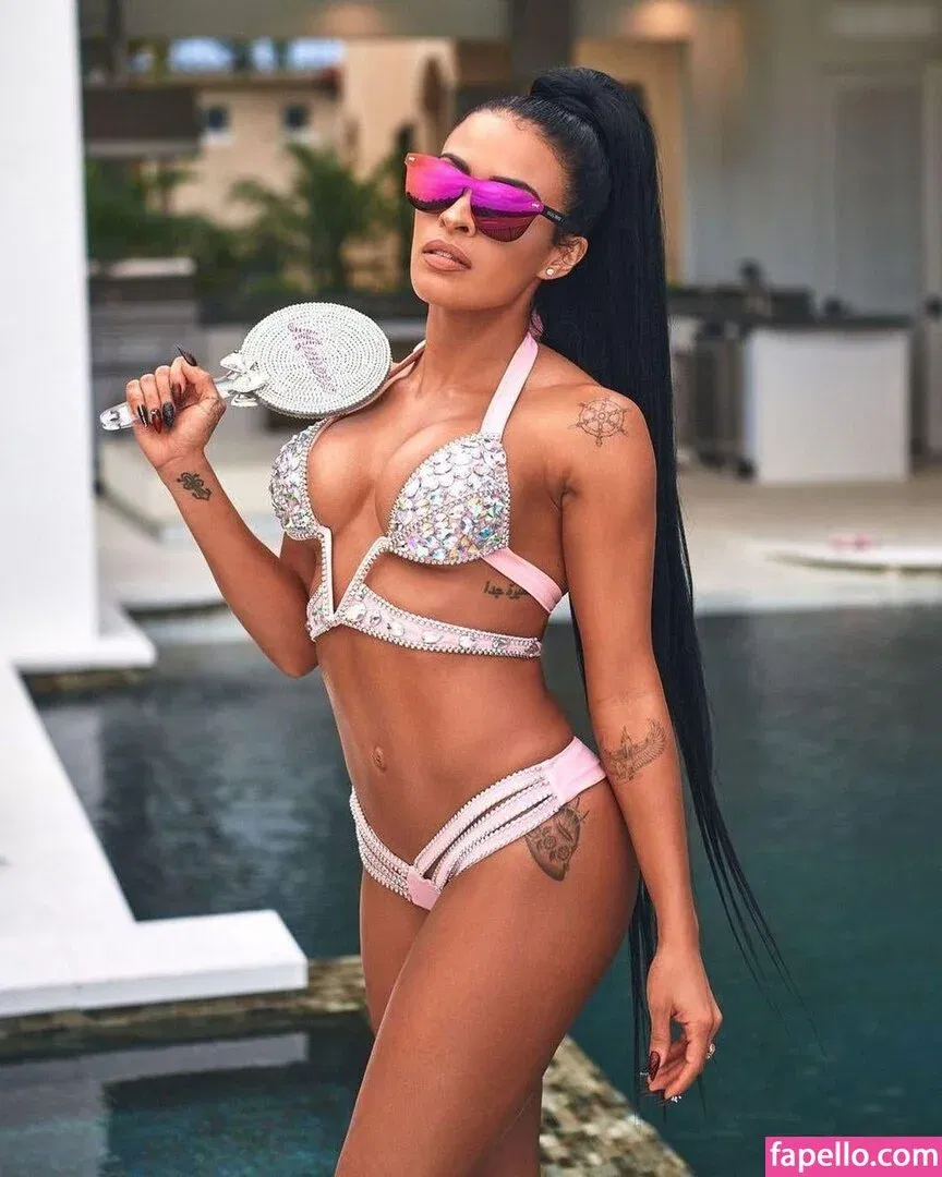 Zelina Vega Onlyfans Photo Gallery 