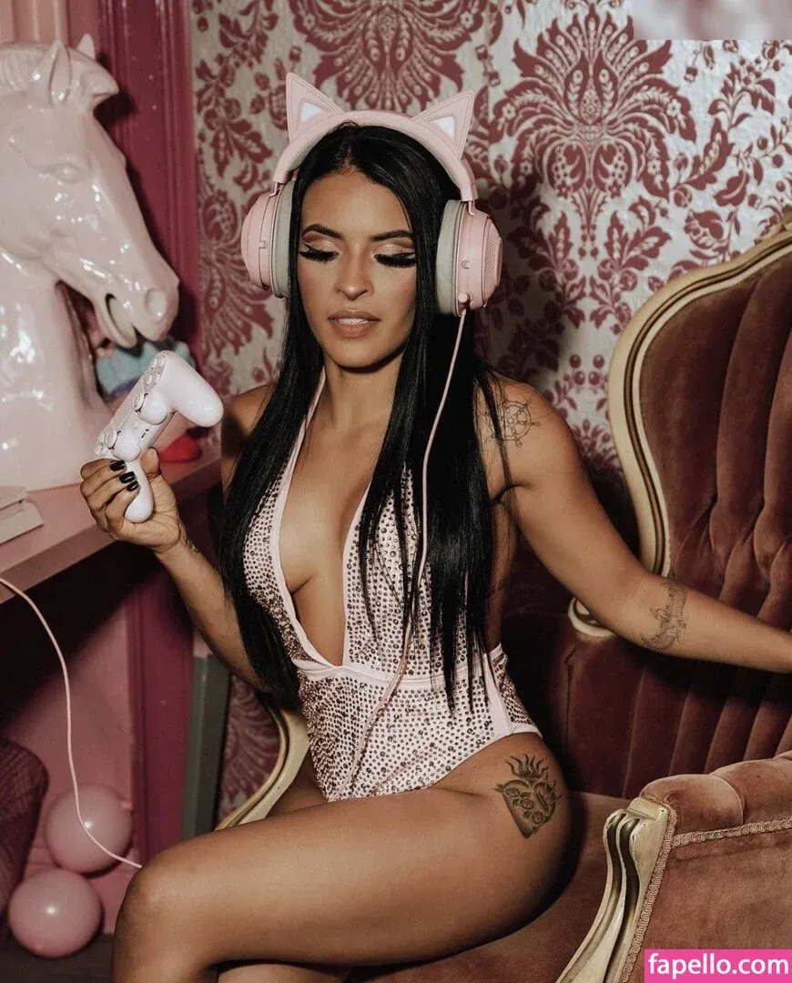 Zelina Vega Onlyfans Photo Gallery 