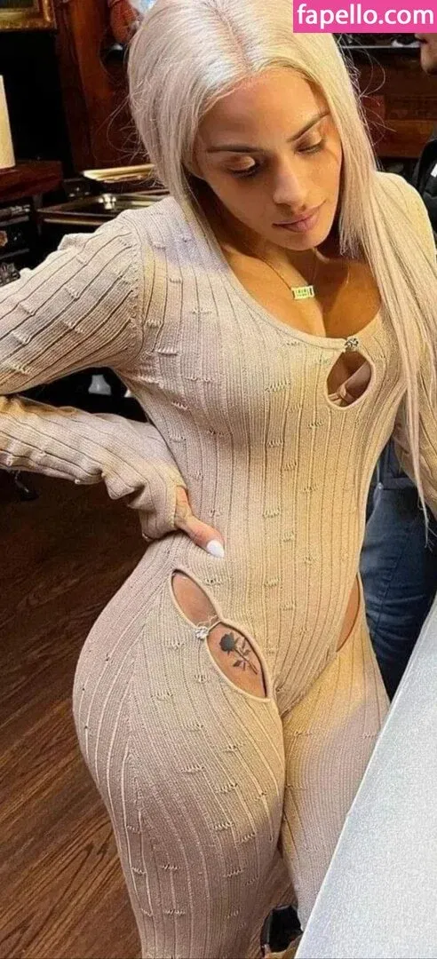 Zelina Vega Onlyfans Photo Gallery 