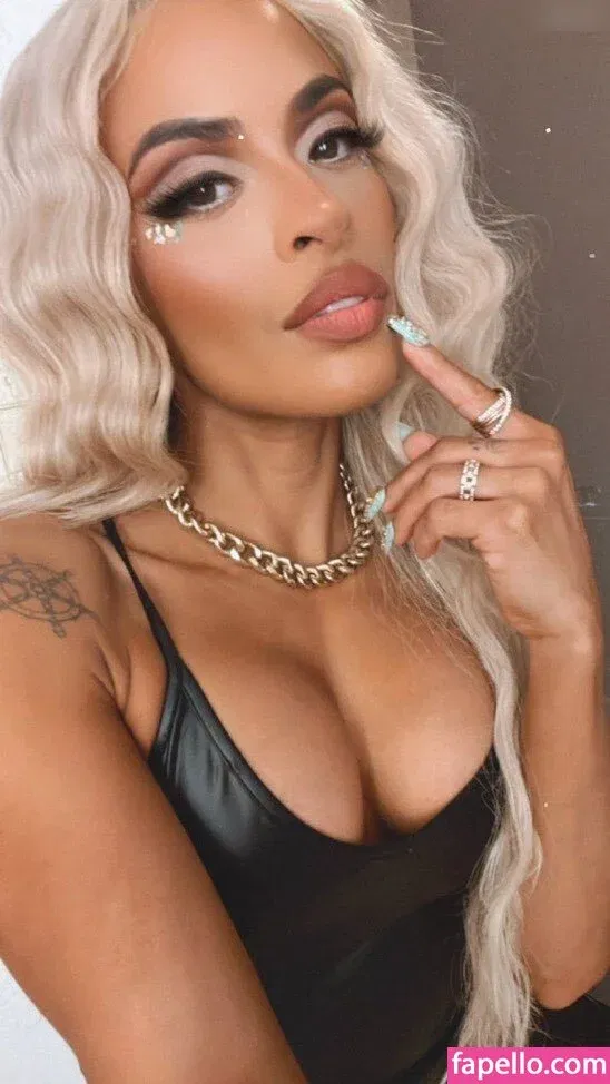 Zelina Vega Onlyfans Photo Gallery 