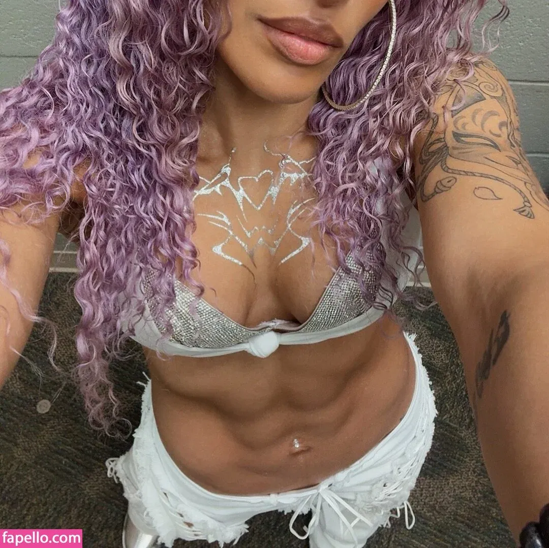 Zelina Vega Onlyfans Photo Gallery 