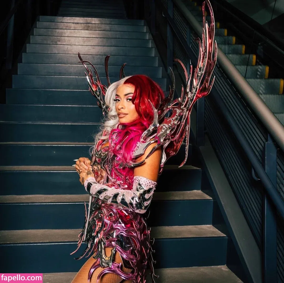 Zelina Vega Onlyfans Photo Gallery 