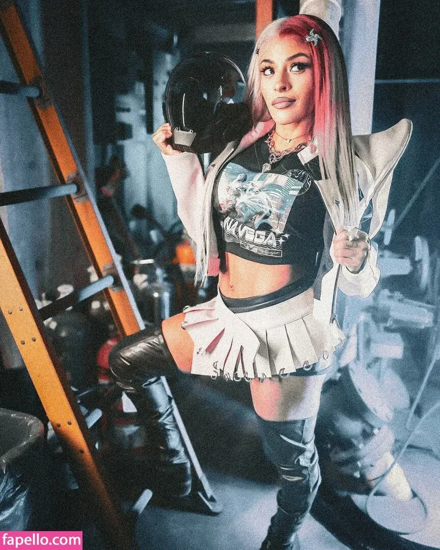 Zelina Vega Onlyfans Photo Gallery 