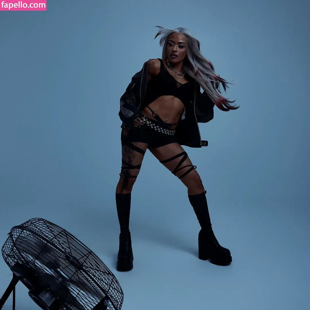 Zelina Vega Onlyfans Photo Gallery 