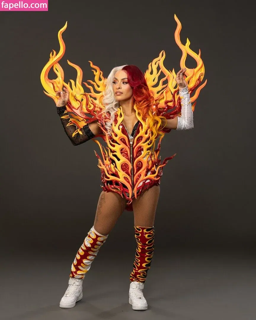 Zelina Vega Onlyfans Photo Gallery 