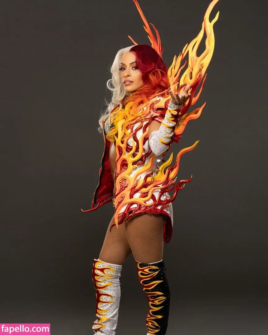 Zelina Vega Onlyfans Photo Gallery 