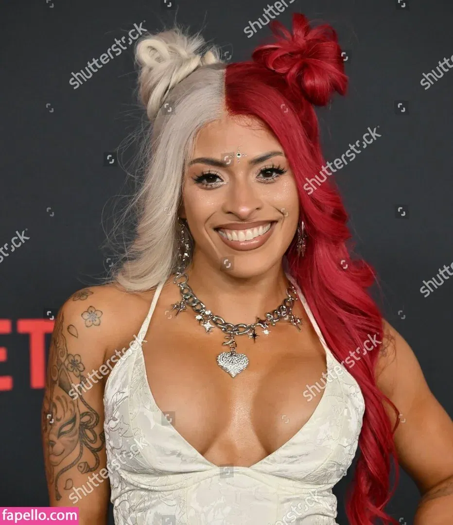 Zelina Vega Onlyfans Photo Gallery 