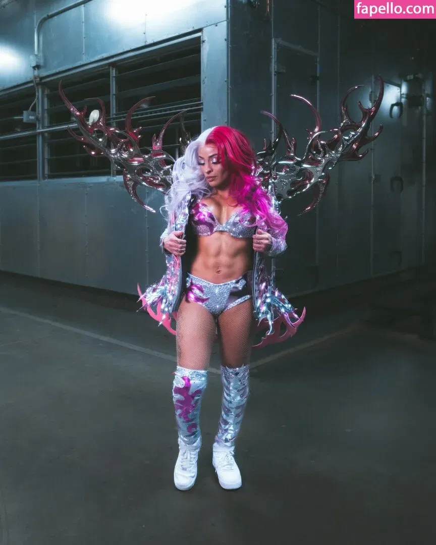 Zelina Vega Onlyfans Photo Gallery 