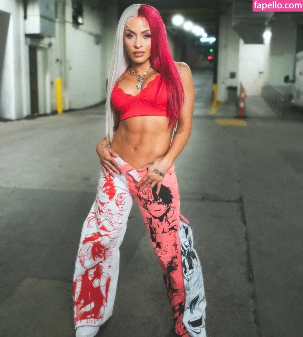 Zelina Vega Onlyfans Photo Gallery 