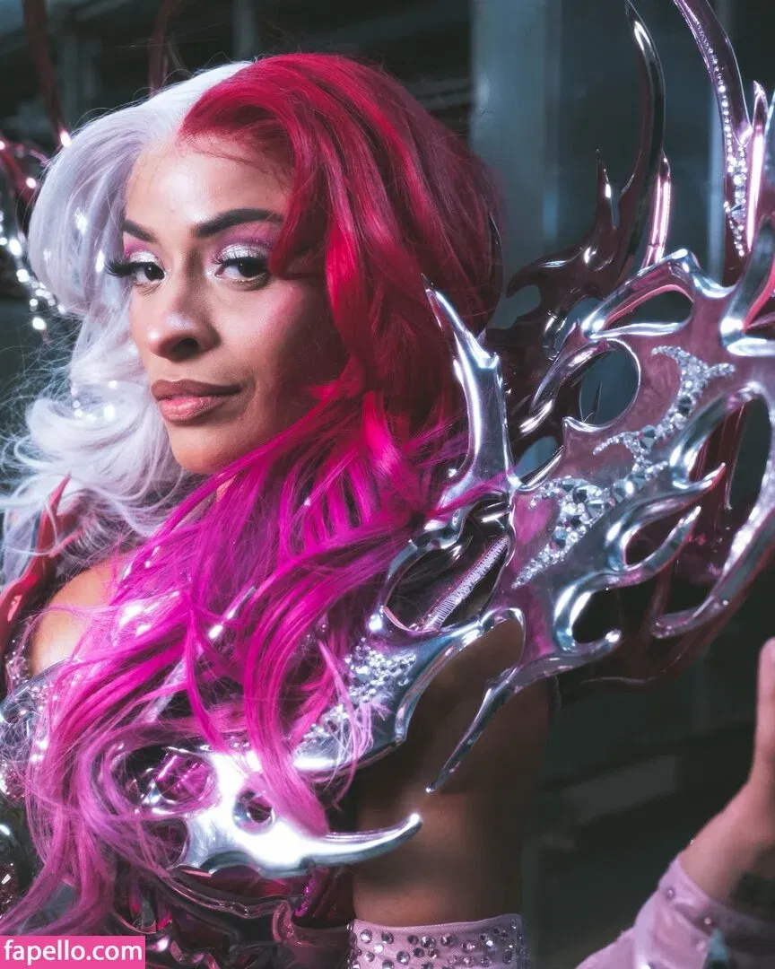 Zelina Vega Onlyfans Photo Gallery 