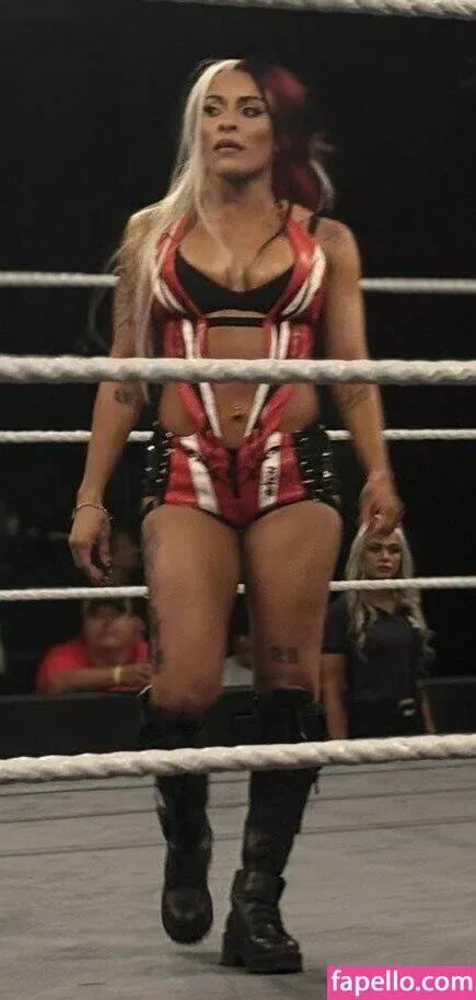 Zelina Vega Onlyfans Photo Gallery 