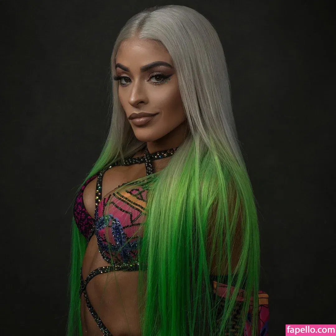 Zelina Vega Onlyfans Photo Gallery 