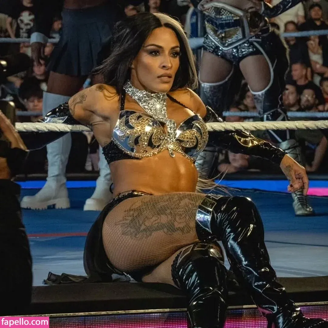 Zelina Vega Onlyfans Photo Gallery 