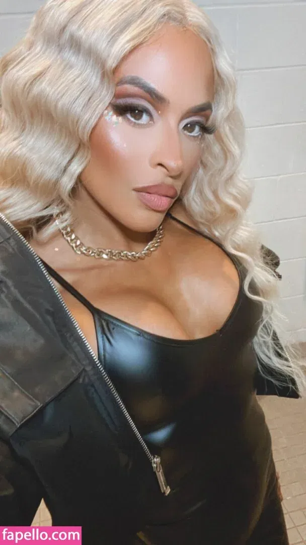 Zelina Vega Onlyfans Photo Gallery 