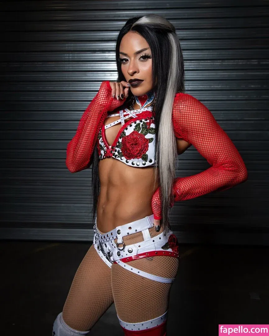 Zelina Vega Onlyfans Photo Gallery 