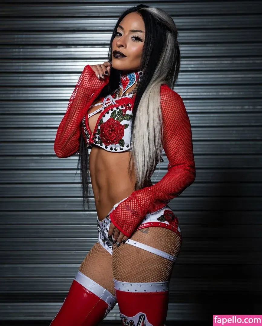 Zelina Vega Onlyfans Photo Gallery 