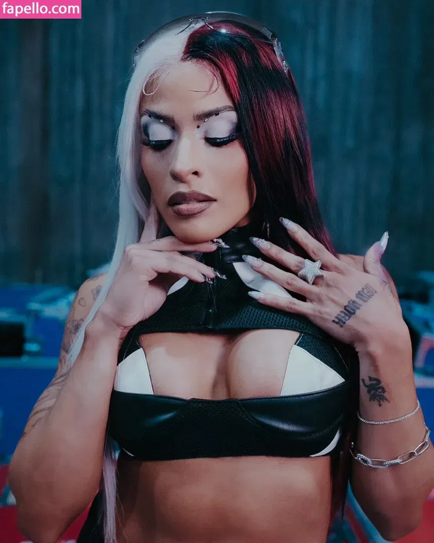 Zelina Vega Onlyfans Photo Gallery 