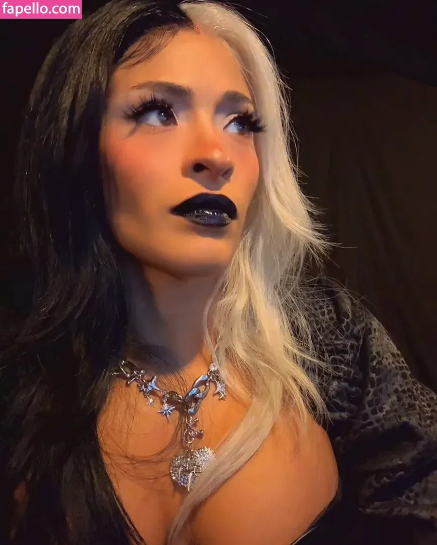 Zelina Vega Onlyfans Photo Gallery 