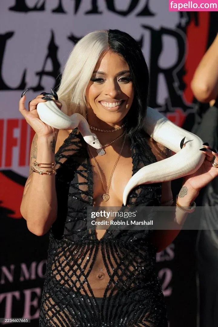 Zelina Vega Onlyfans Photo Gallery 