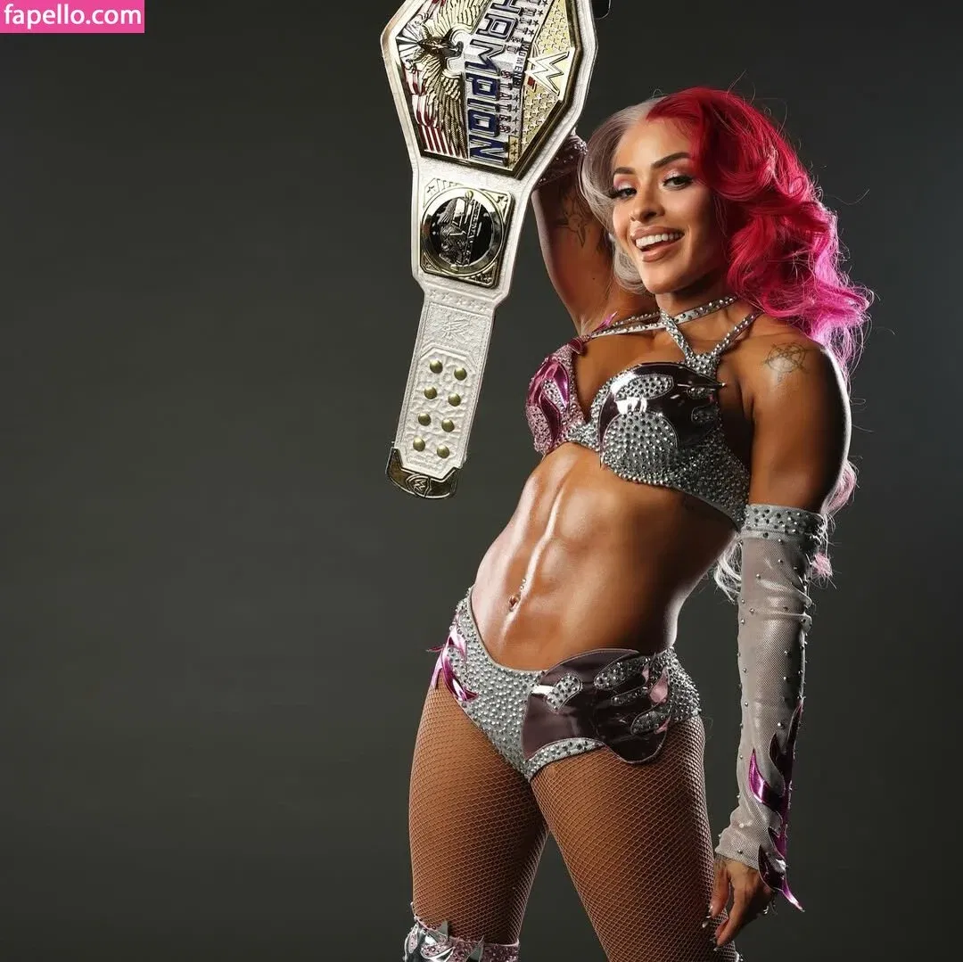 Zelina Vega Onlyfans Photo Gallery 