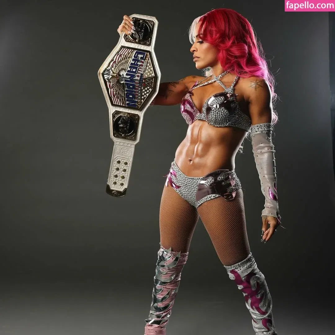 Zelina Vega Onlyfans Photo Gallery 