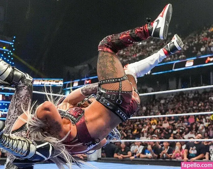 Zelina Vega Onlyfans Photo Gallery 