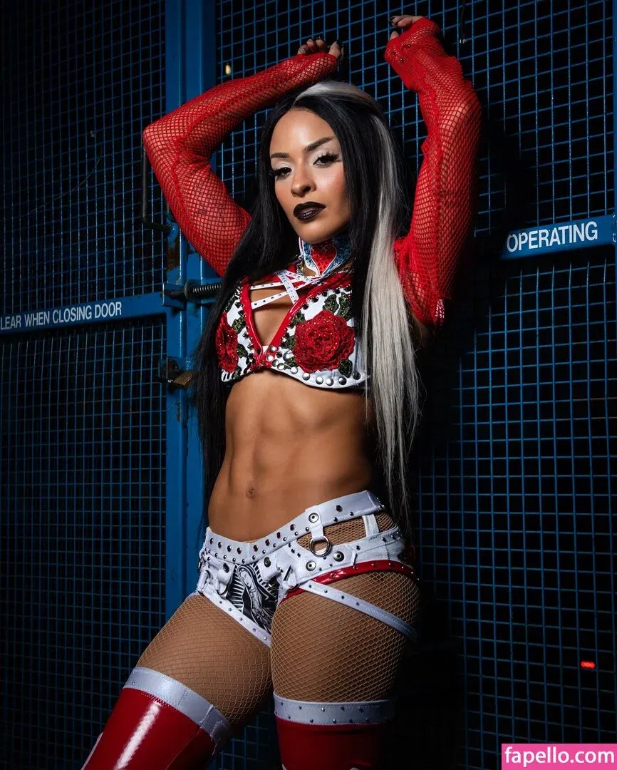 Zelina Vega Onlyfans Photo Gallery 