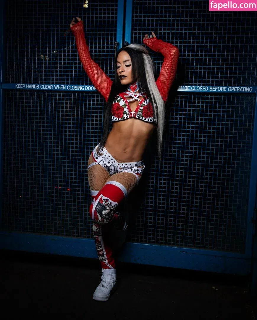 Zelina Vega Onlyfans Photo Gallery 