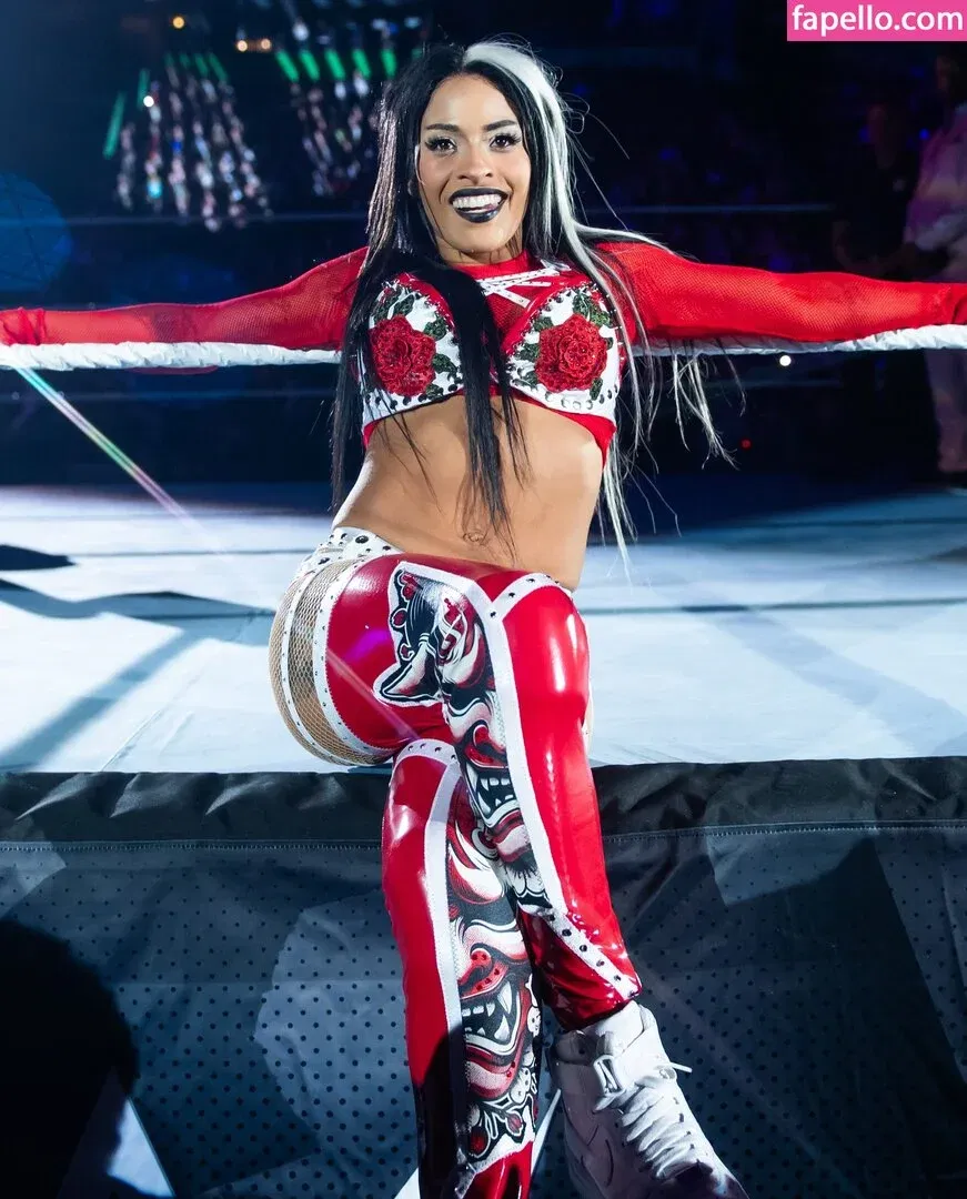 Zelina Vega Onlyfans Photo Gallery 