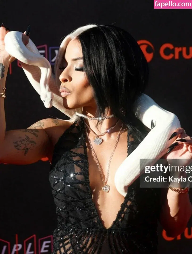 Zelina Vega Onlyfans Photo Gallery 