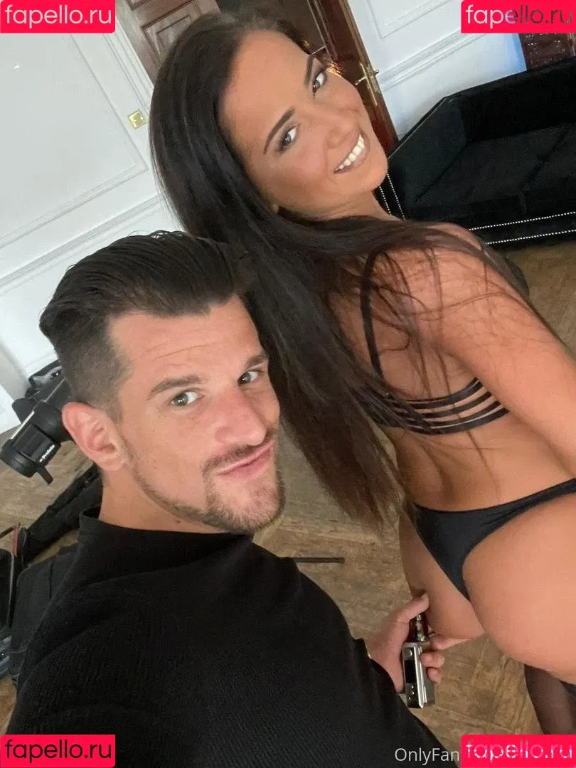 lara-lee Onlyfans Photo Gallery 