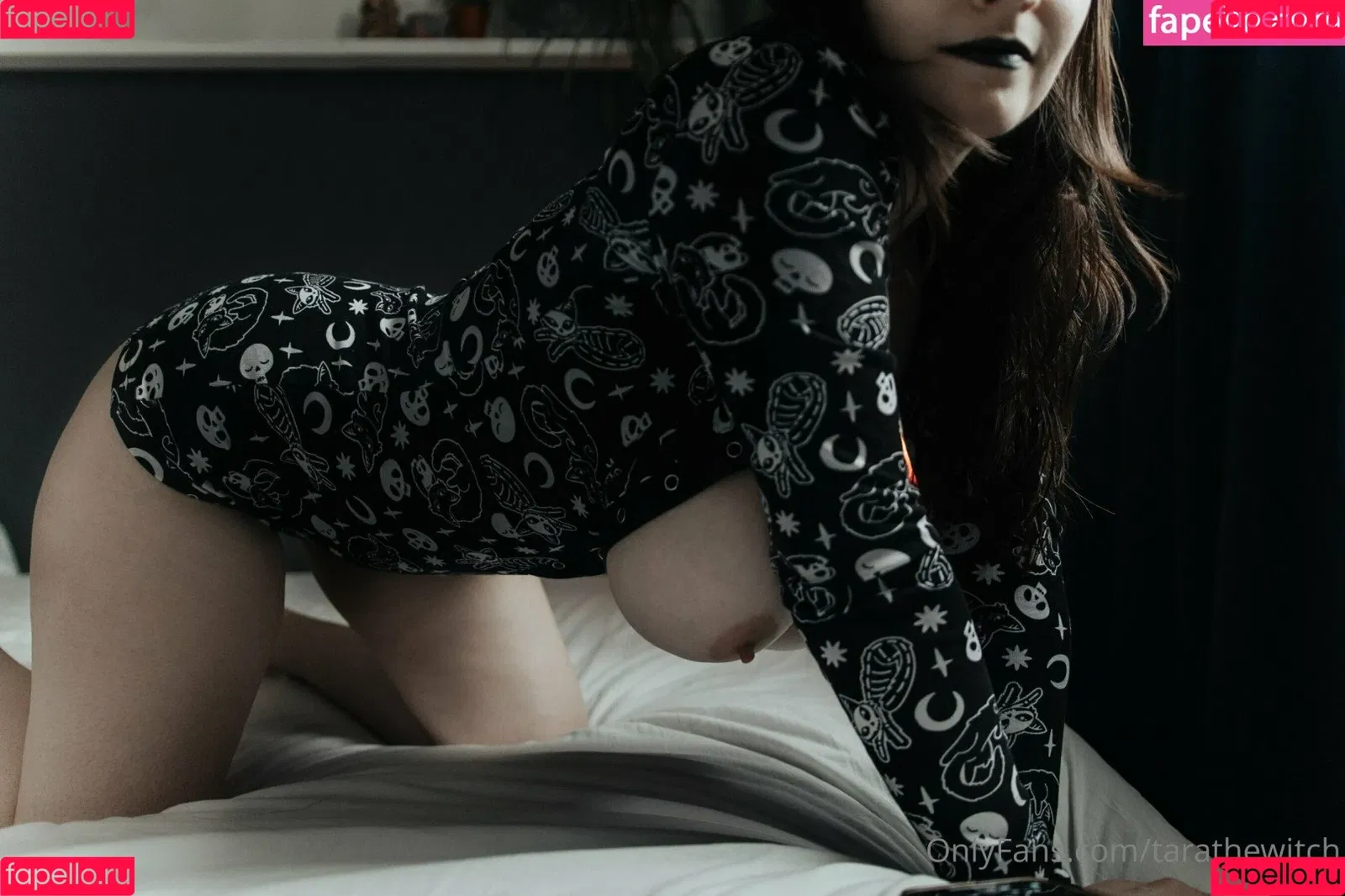 tarathewitch Onlyfans Photo Gallery 
