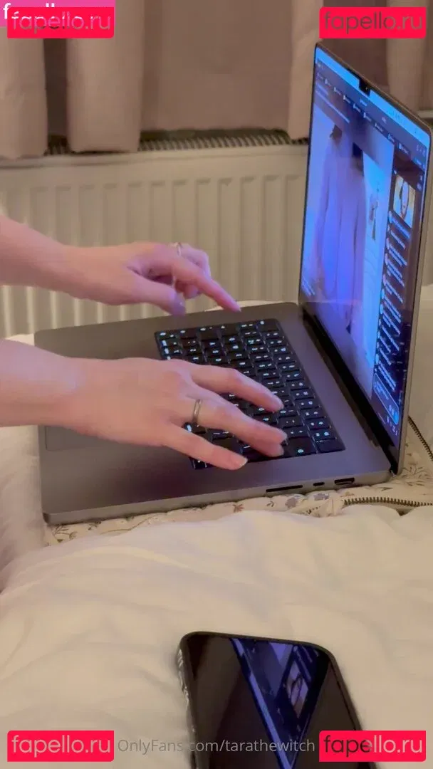 tarathewitch Onlyfans Photo Gallery 