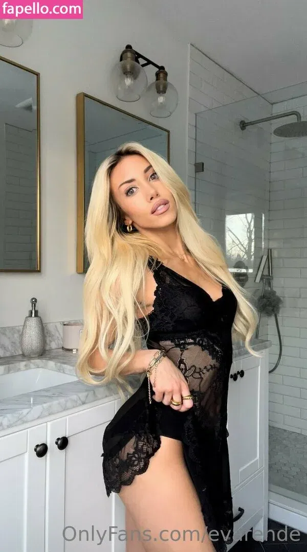 Eva Rende Onlyfans Photo Gallery 