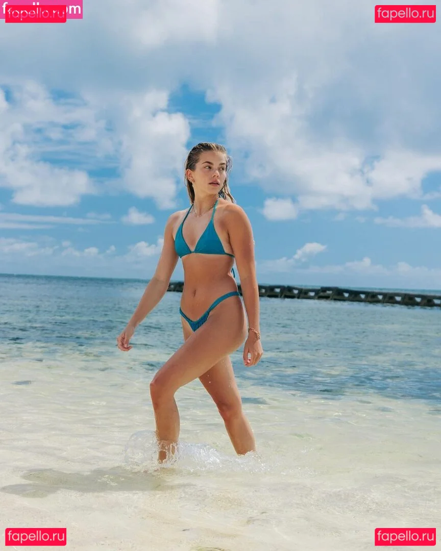 Becca Means Onlyfans Photo Gallery 