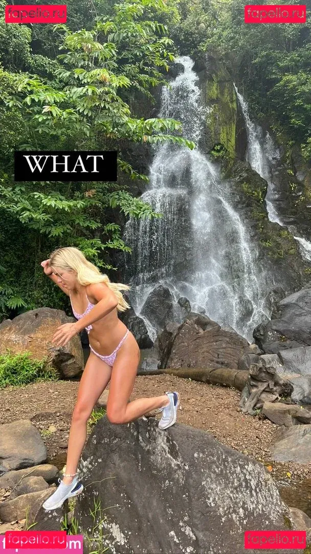 Becca Means Onlyfans Photo Gallery 