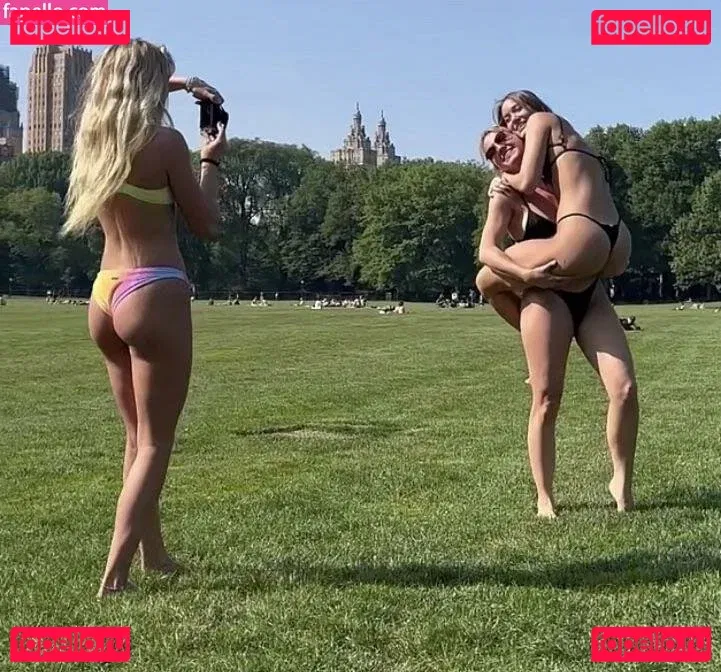 Becca Means Onlyfans Photo Gallery 