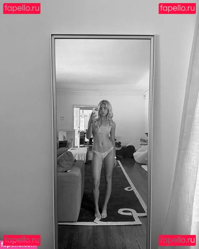 Becca Means Onlyfans Photo Gallery 