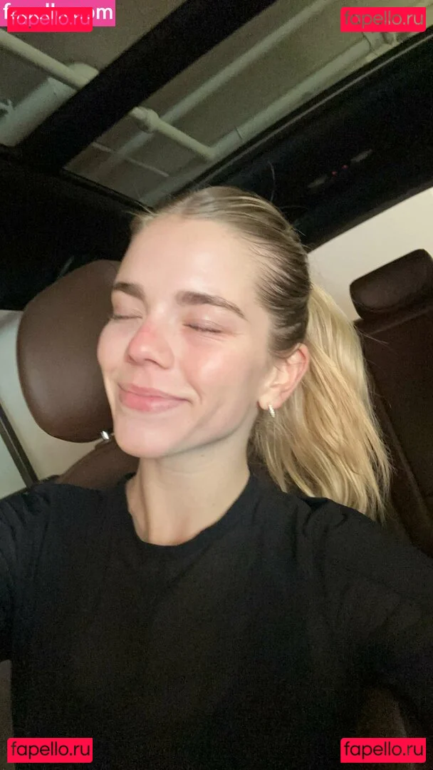 Becca Means Onlyfans Photo Gallery 