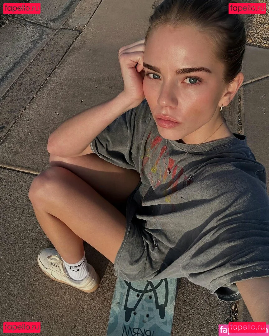 Becca Means Onlyfans Photo Gallery 