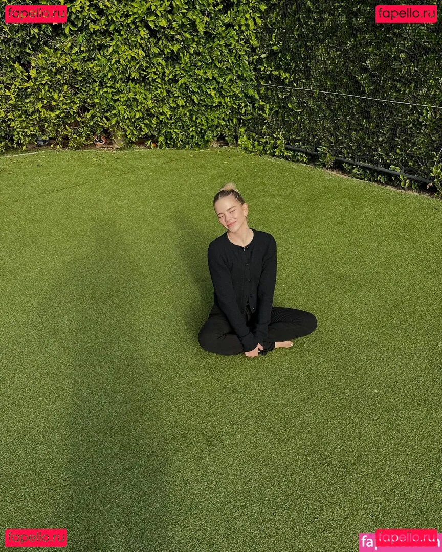 Becca Means Onlyfans Photo Gallery 