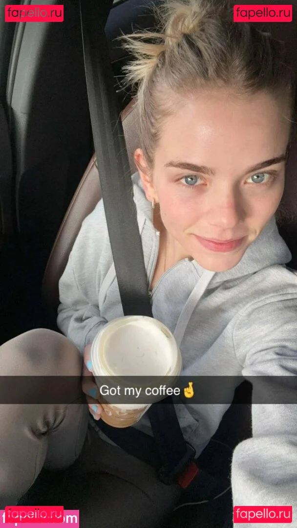 Becca Means Onlyfans Photo Gallery 