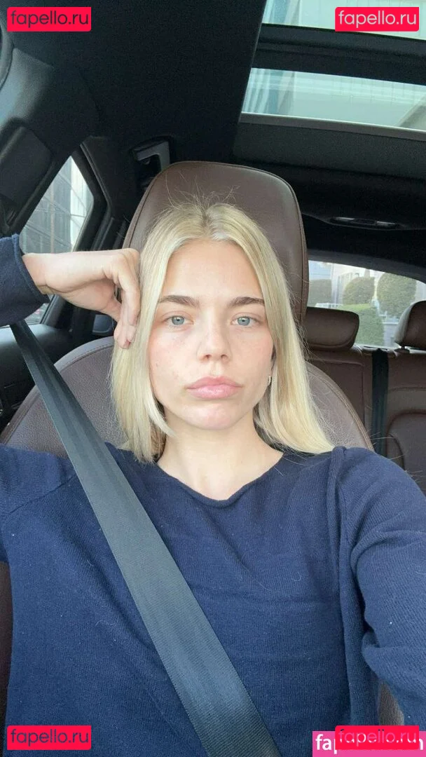 Becca Means Onlyfans Photo Gallery 