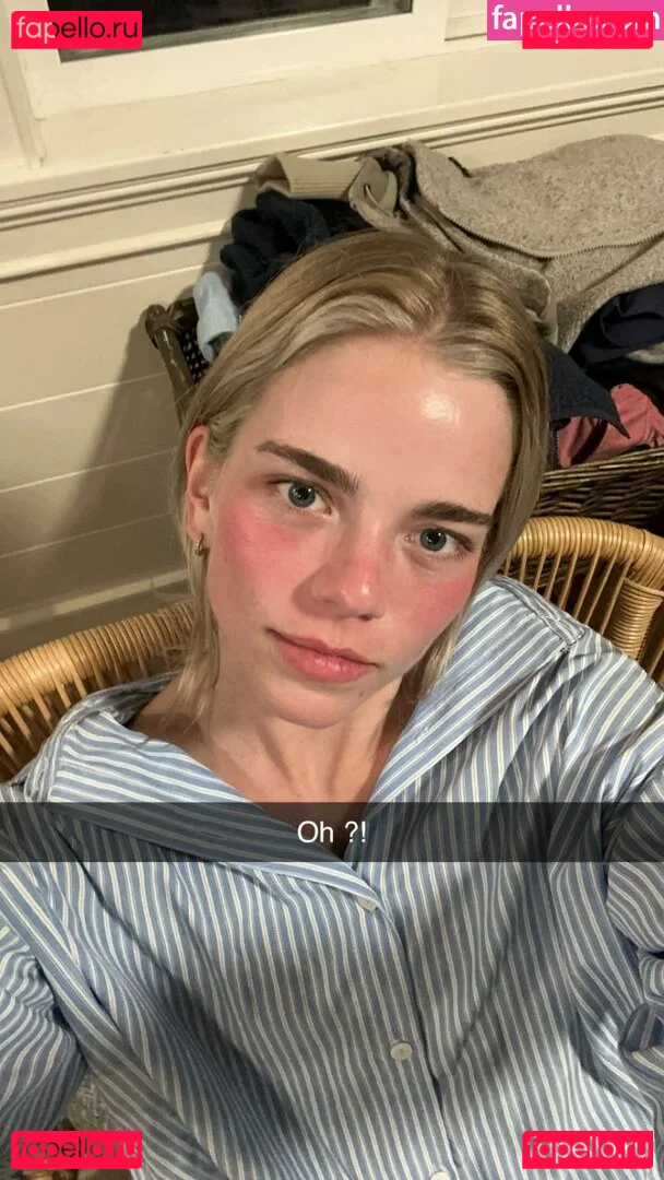 Becca Means Onlyfans Photo Gallery 