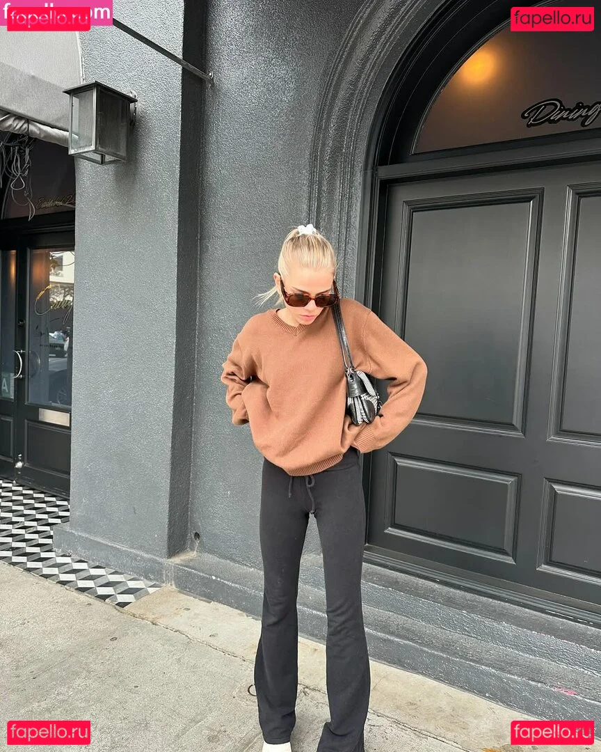 Becca Means Onlyfans Photo Gallery 