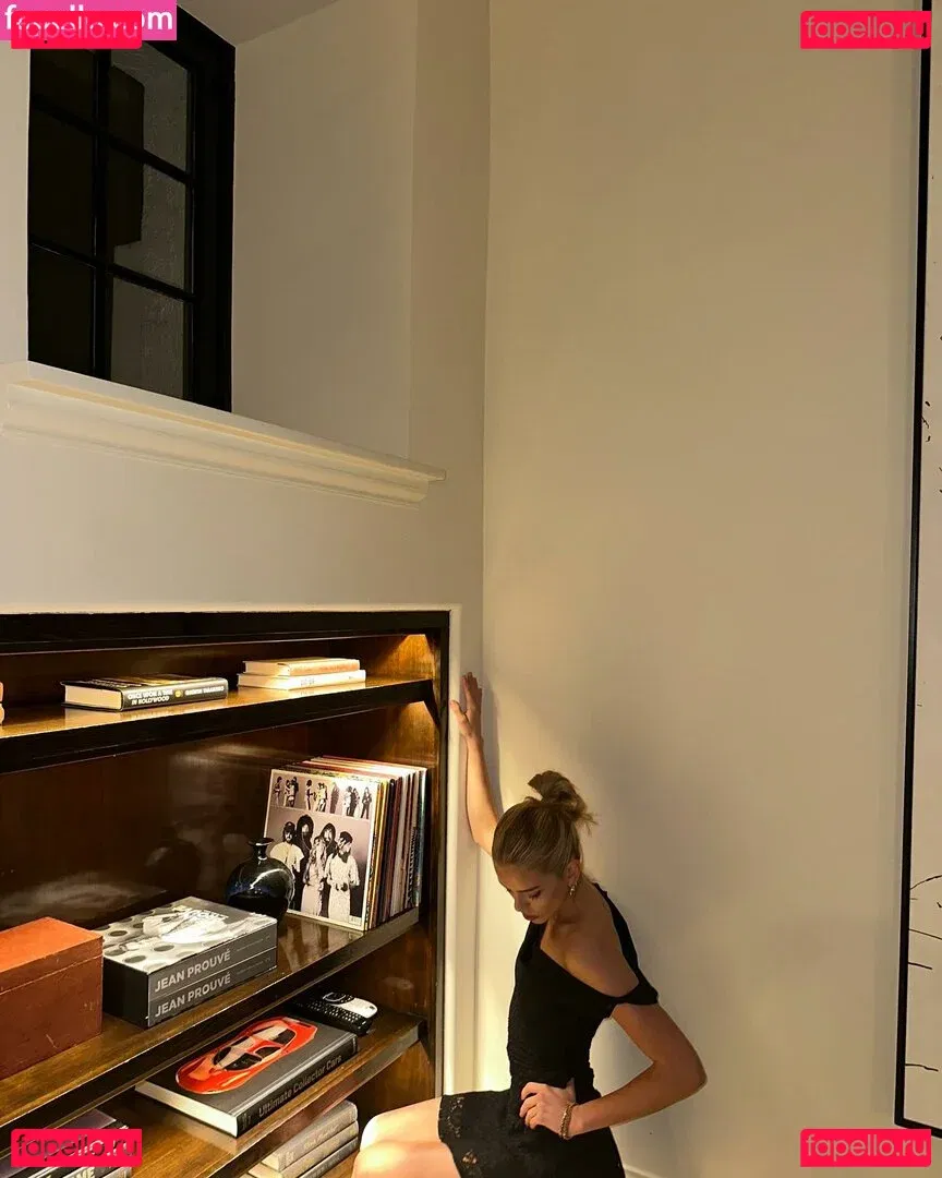 Becca Means Onlyfans Photo Gallery 