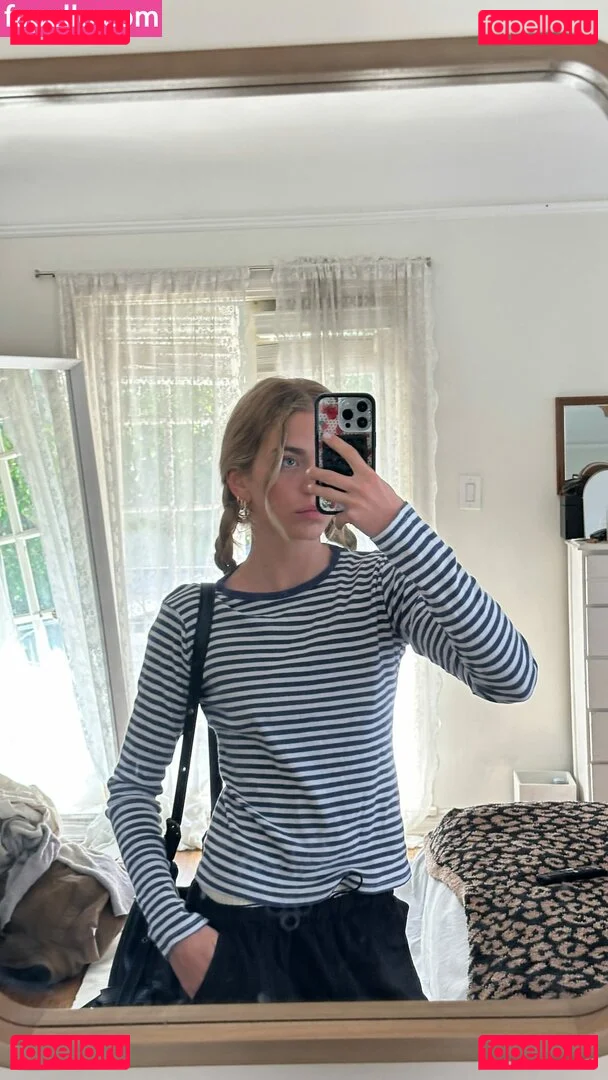 Becca Means Onlyfans Photo Gallery 