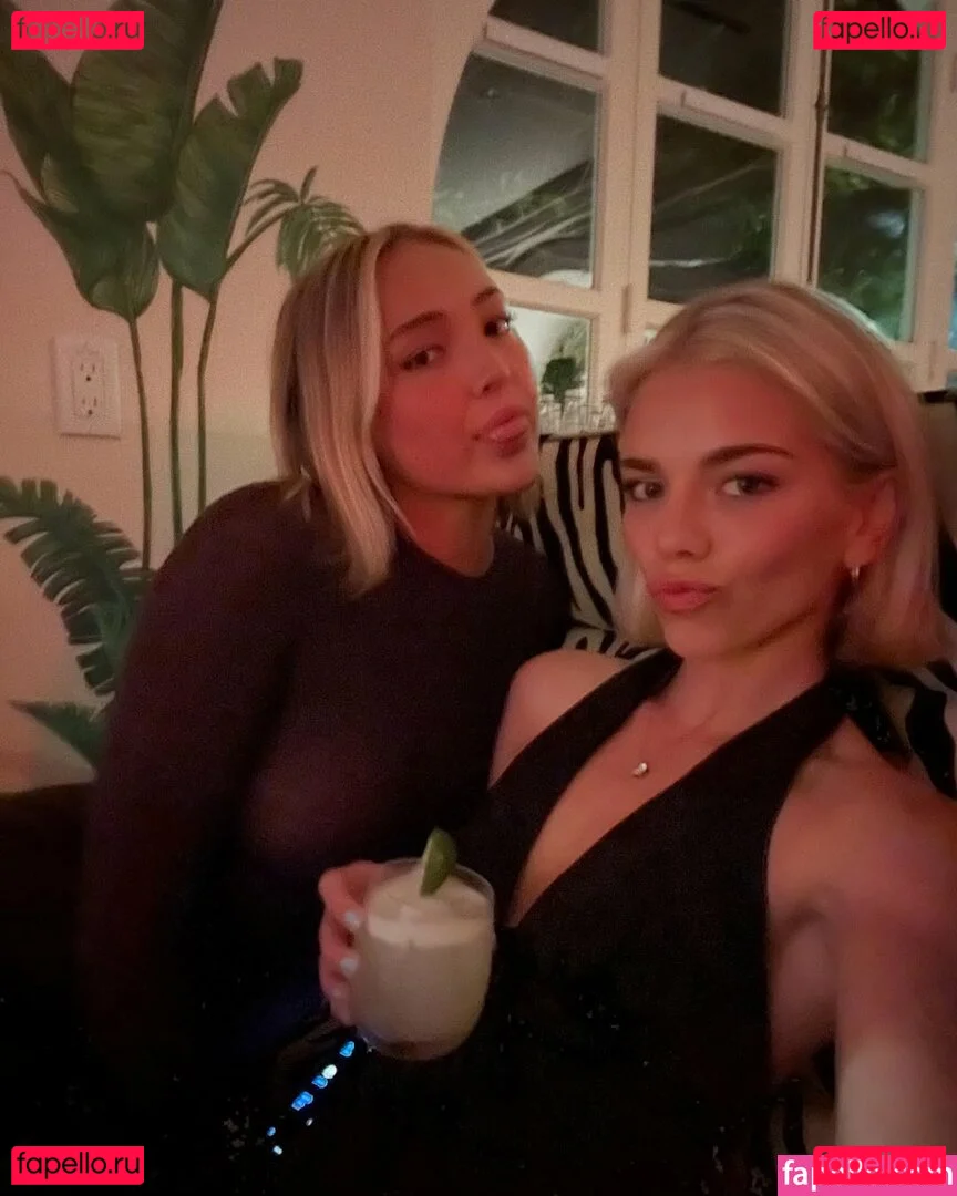 Becca Means Onlyfans Photo Gallery 