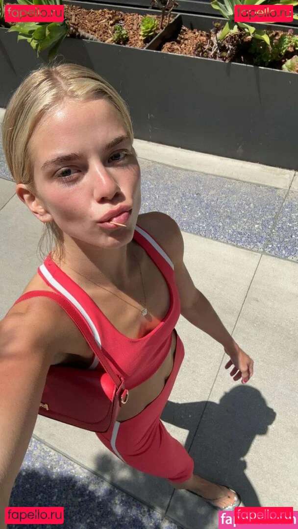 Becca Means Onlyfans Photo Gallery 