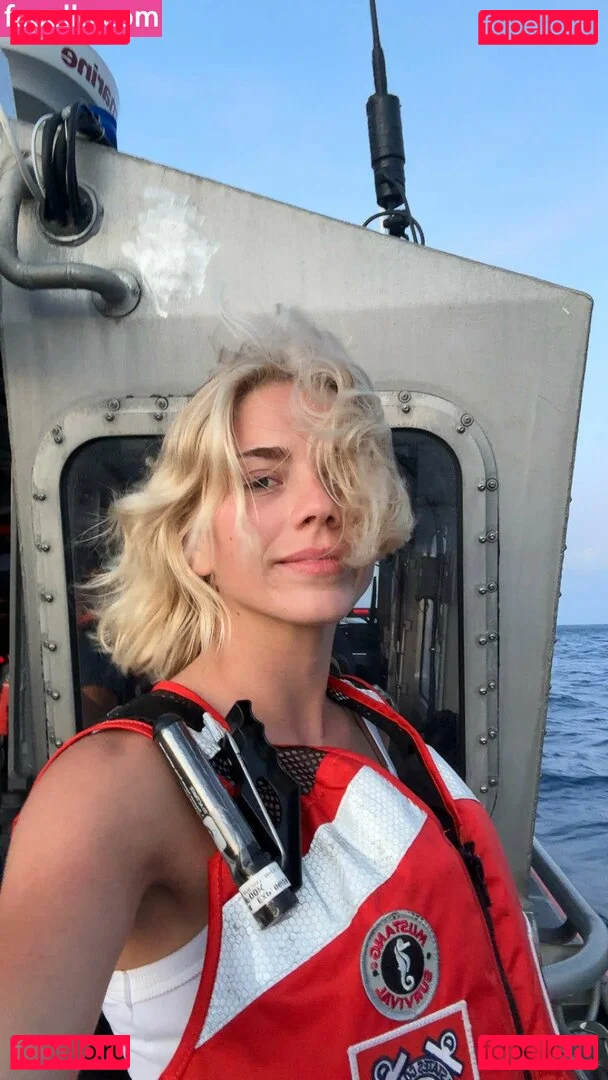 Becca Means Onlyfans Photo Gallery 